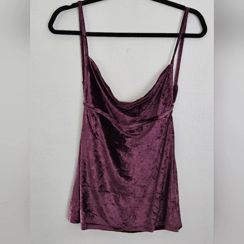 Intimately Free People Velvet Cowl Neck Cami Top Plum Purple Size Small NWT - Picture 2 of 8
